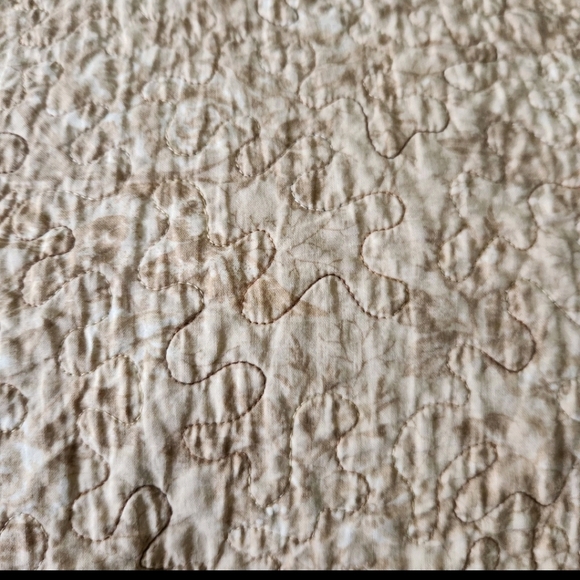 HANDMADE Patchwork Quilt Cal King Bear Claw Cabin Home Bedspread 90 x 108 - Picture 5 of 5